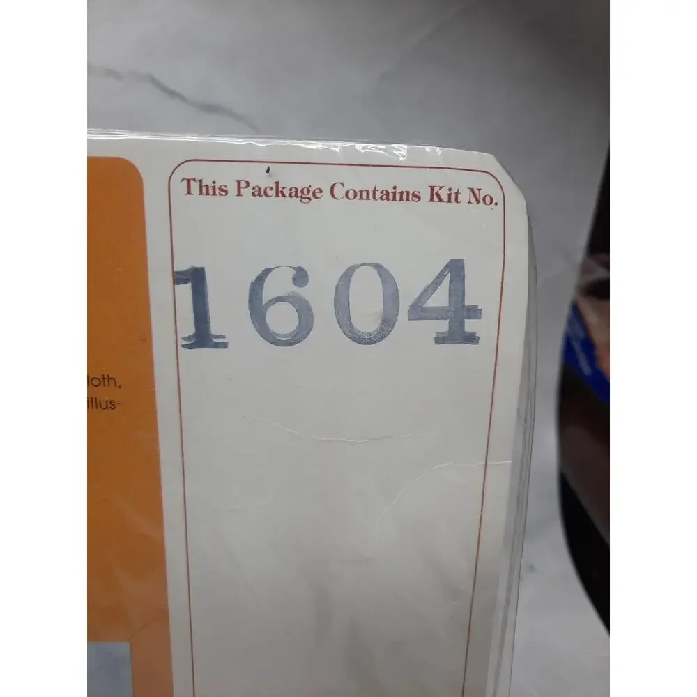Vintage The Creative Circle Counted Cross Stitch Kit 1604 God's Window